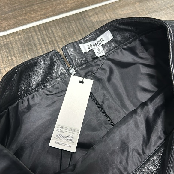 REVOLVE BB Dakota 100% leather skirt NWT!! - Picture 8 of 9